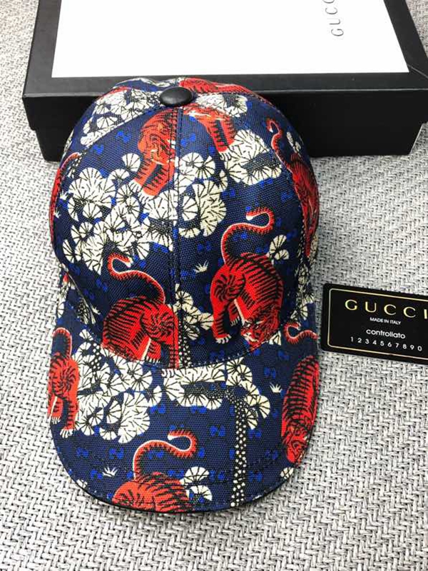 ブランド帽子背面デザイン